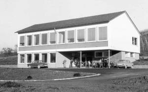 Das neue Verrenberger Schulhaus um 1963